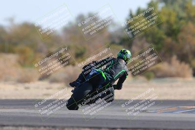 media/Dec-18-2022-SoCal Trackdays (Sun) [[8099a50955]]/Turn 7 Backside (1125am)/